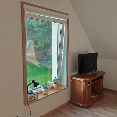 Spokojna Przy Lesie Chotomow